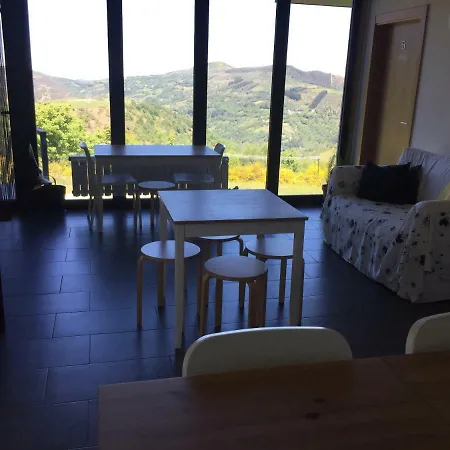 Linar Do Rei Hostel *