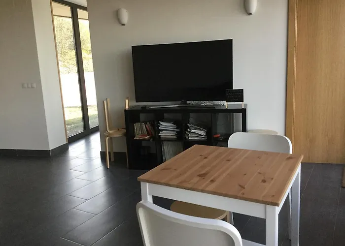 Hostel Linar Do Rei *